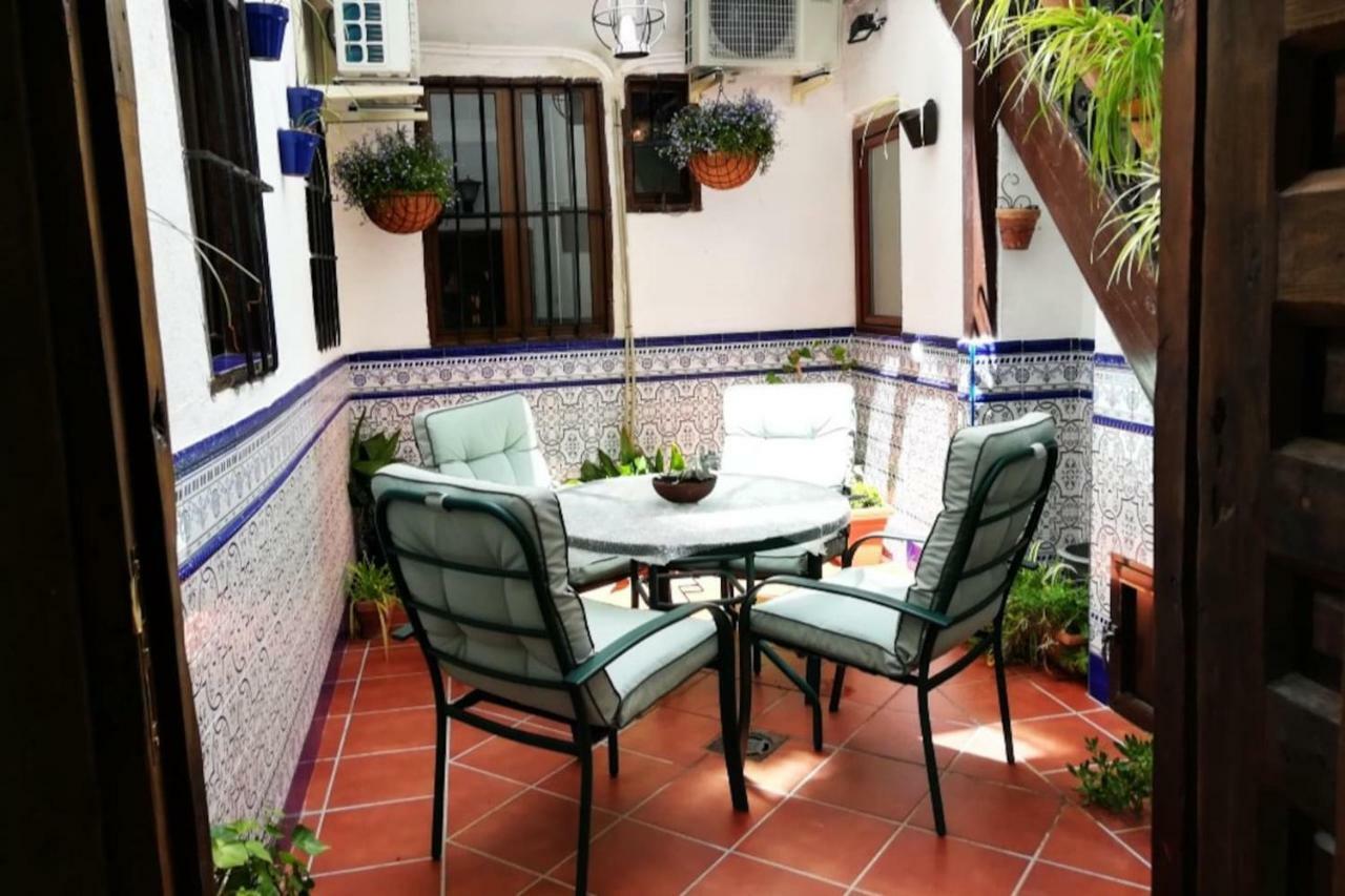 Apartamento Ilarcuris Con Patio Privado Toledo Exteriör bild