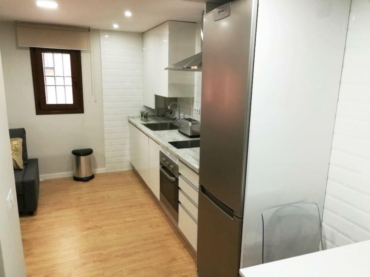 Apartamento Ilarcuris Con Patio Privado Toledo Exteriör bild