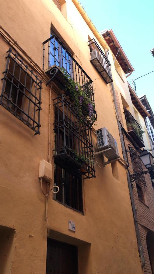 Apartamento Ilarcuris Con Patio Privado Toledo Exteriör bild
